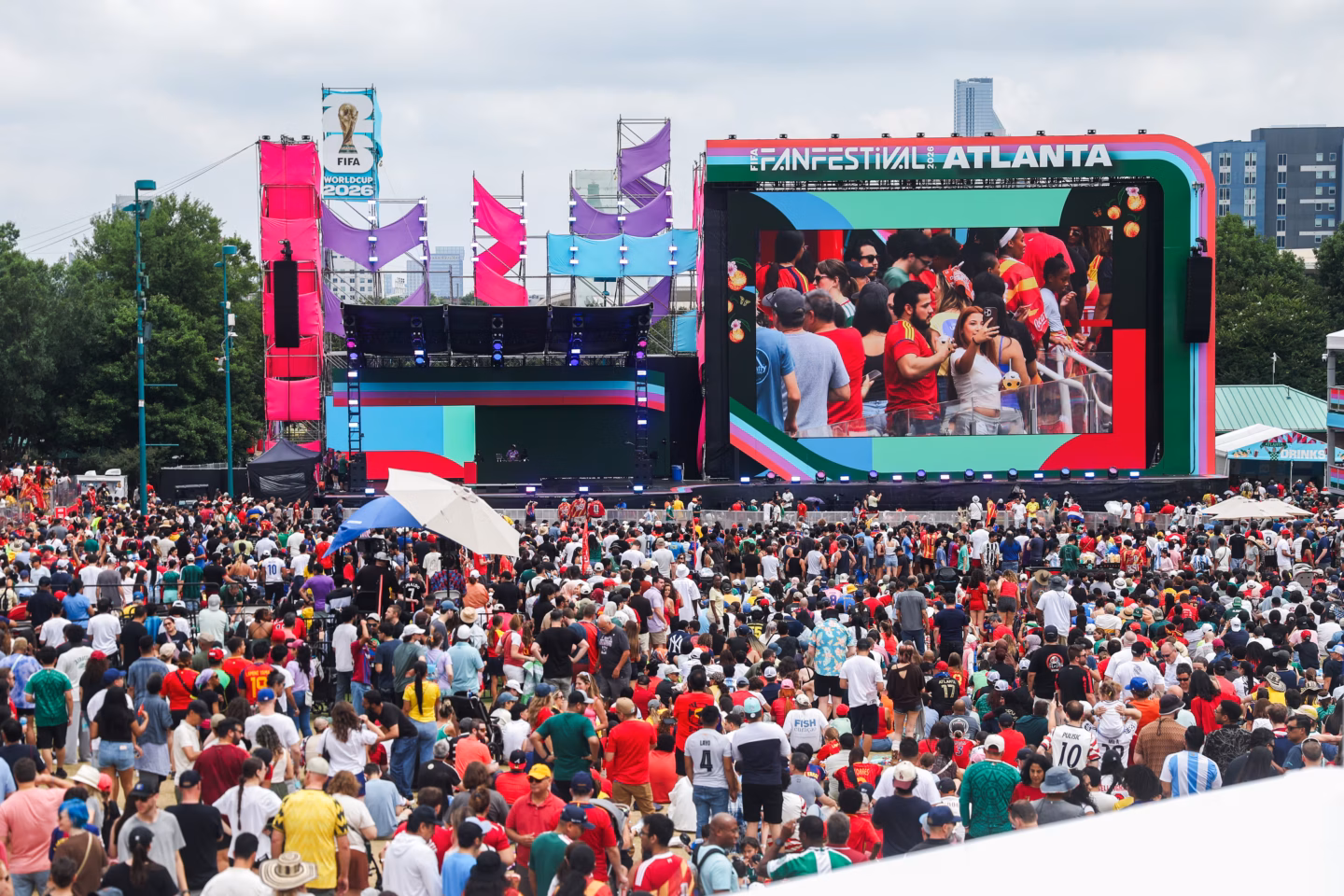 Summer Event Inspiration fan fest